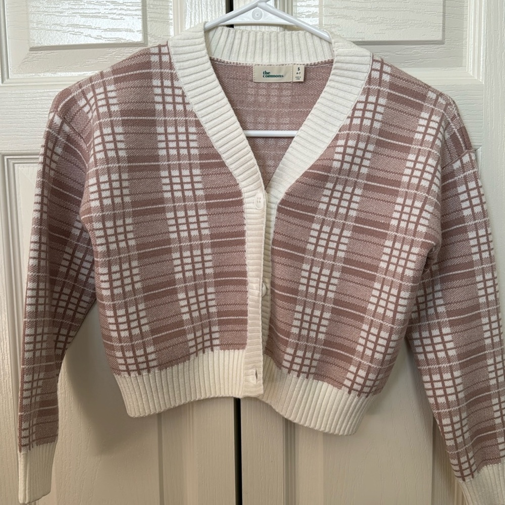 NWOT girls cardigan size 6/7